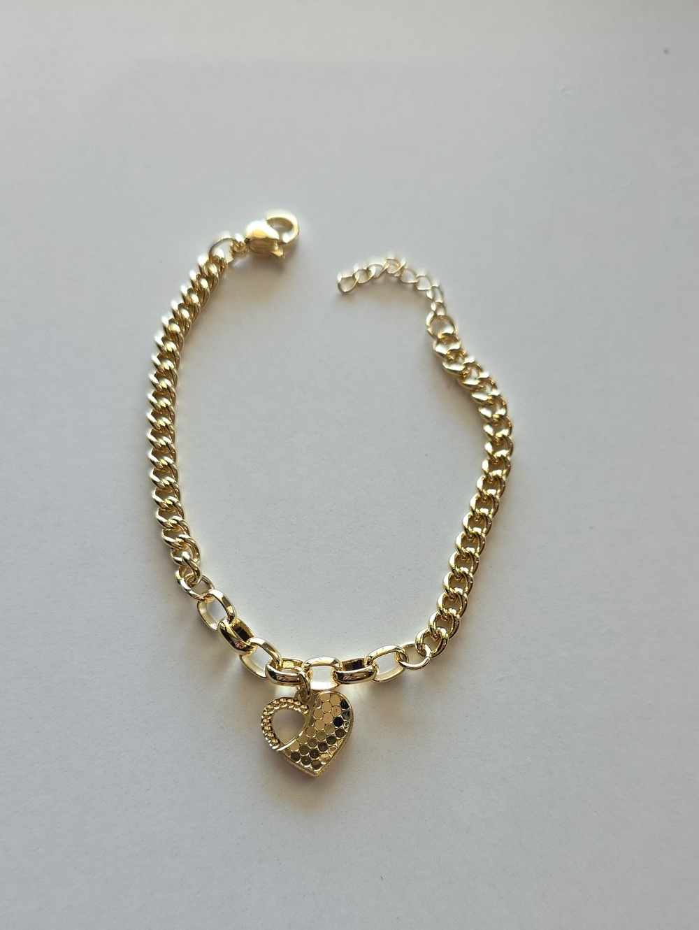 Gold Heart Charm Chain Bracelet - Women's Jewelry